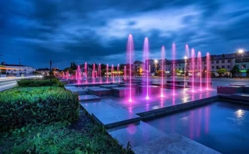 Europa22 "Apartament Delux" Z Wanna - Centrum Miasta Z Widokiem Na Staw Tomaszów Mazowiecki Exterior foto